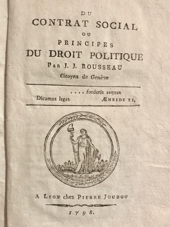 دراسة لكتاب: الاقطاع في العصور الوسطى تأليف كارل ستيفنسن 1942م 15 كتاب العقد الاجتماعي، لجون جاك روسو، وهو أحد الكتب التي ساهمت في طي ورحلة الاقطاع ومثلت الدعامة الفلسفية للثورة الفرنسية على نظام العصور الوسطى
